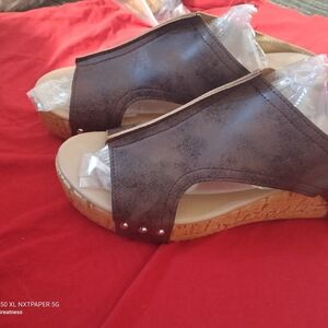 Elegant Brown Wedge Sandals